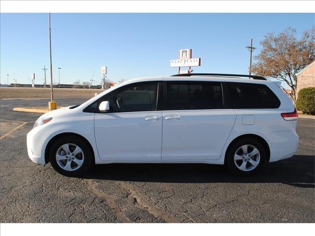 2011 Toyota Sienna Enthusiast 2D Roadster