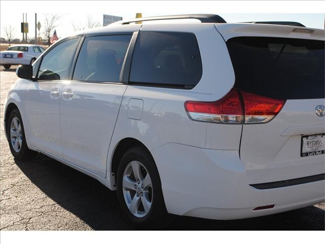 2011 Toyota Sienna Enthusiast 2D Roadster
