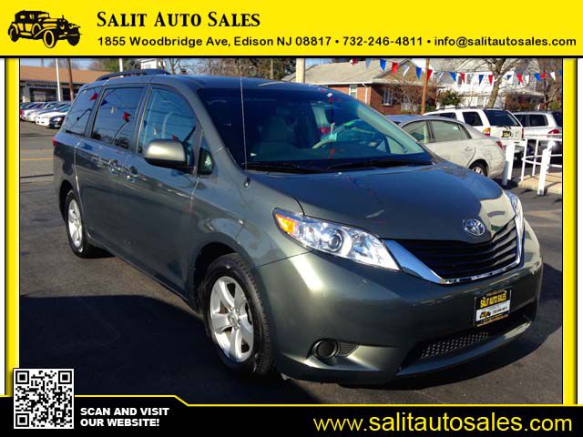 2011 Toyota Sienna 4dr Wgn Auto Grand Touring