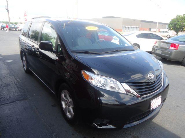 2011 Toyota Sienna 4dr Wgn Auto Grand Touring