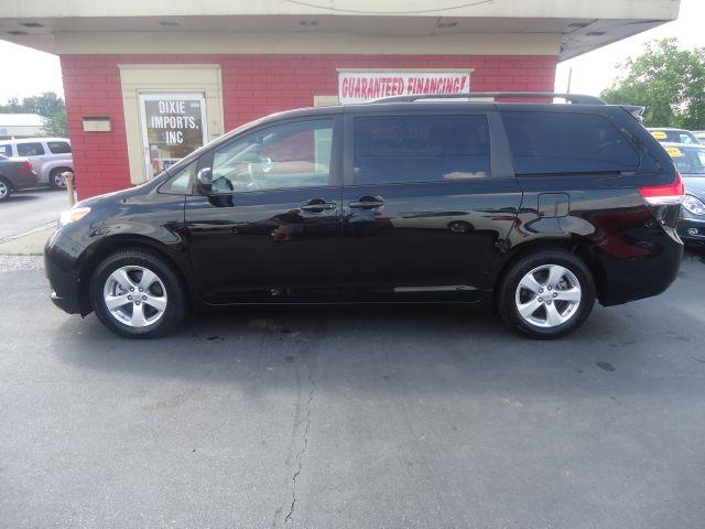 2011 Toyota Sienna 4dr Wgn Auto Grand Touring