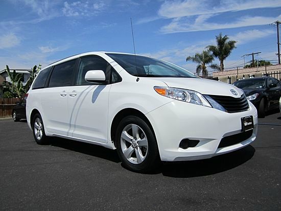 2011 Toyota Sienna 2500 Hdwork Truck
