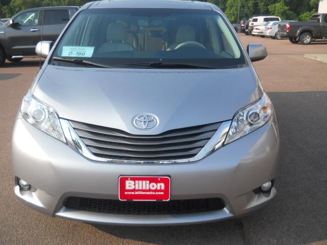 2012 Toyota Sienna SEL Sport Utility 4D