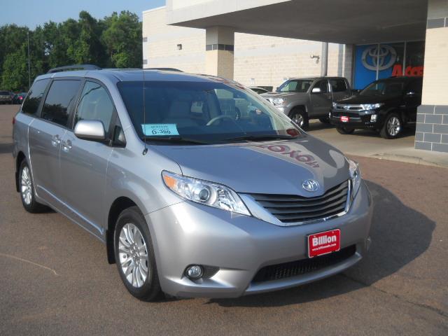 2012 Toyota Sienna SEL Sport Utility 4D