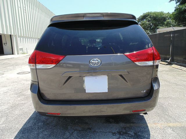 2012 Toyota Sienna Eddie Bauer 5.4L 4WD
