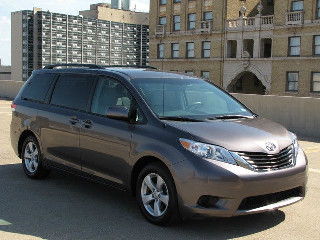 2012 Toyota Sienna Convertible 4.0L