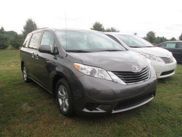2013 Toyota Sienna X