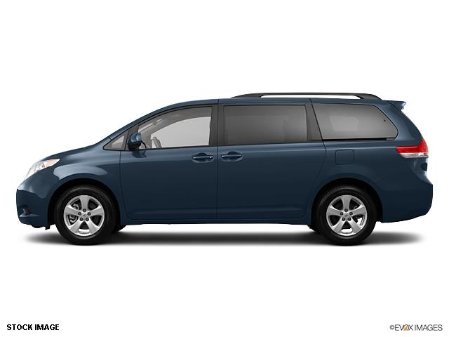 2013 Toyota Sienna Unknown