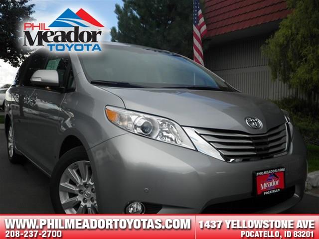 2013 Toyota Sienna Limited 4.6L 4WD