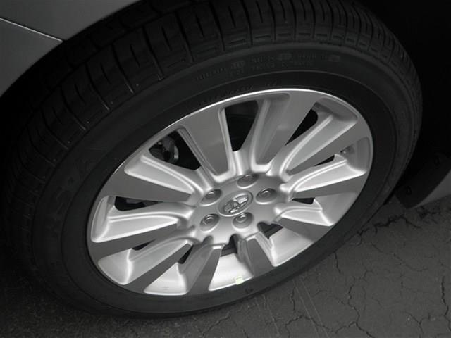 2013 Toyota Sienna Limited 4.6L 4WD