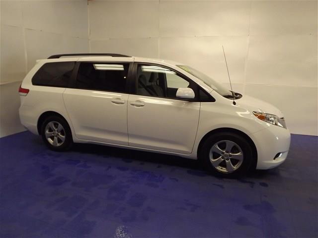 2013 Toyota Sienna Unknown