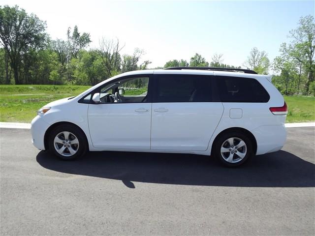 2013 Toyota Sienna Unknown