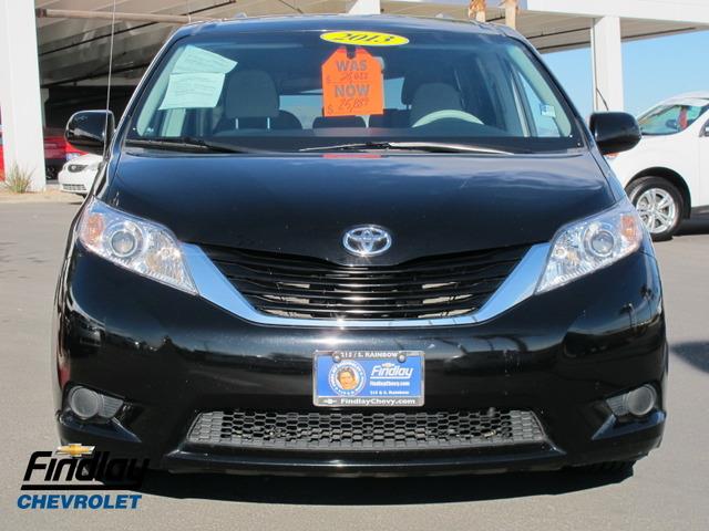 2013 Toyota Sienna X
