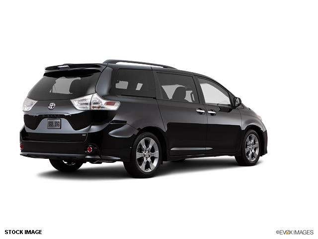 2014 Toyota Sienna Unknown