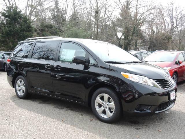 2014 Toyota Sienna X