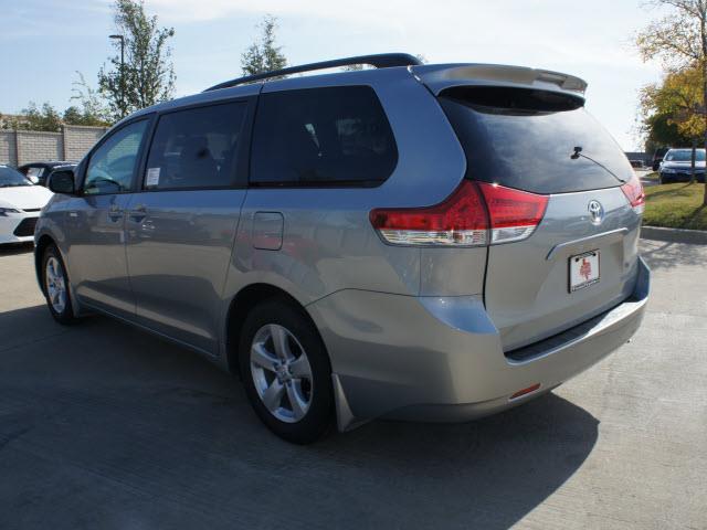 2014 Toyota Sienna X