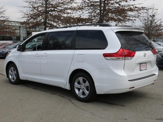 2014 Toyota Sienna X