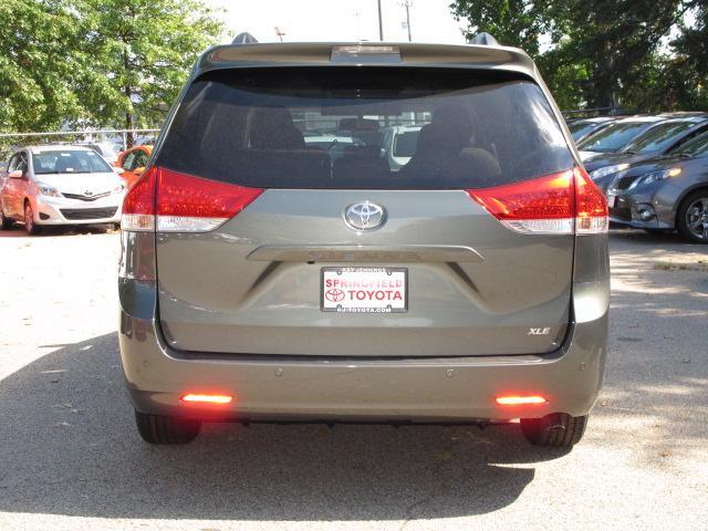 2014 Toyota Sienna SEL Sport Utility 4D