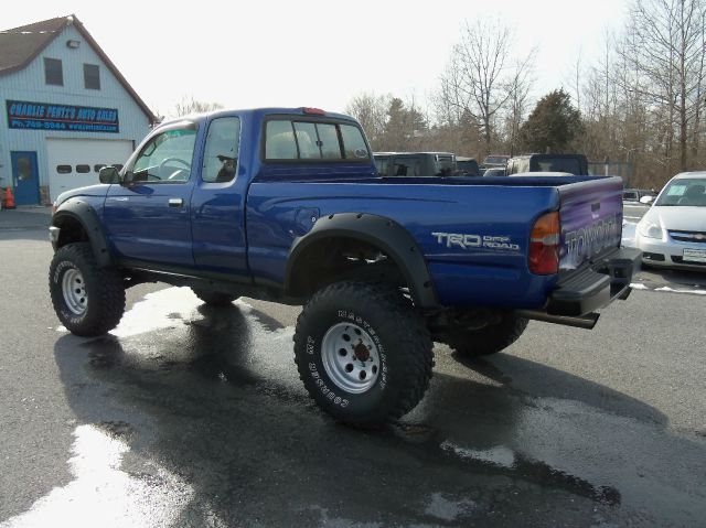 1996 Toyota Tacoma AWD SL