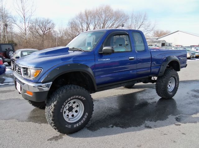 1996 Toyota Tacoma AWD SL