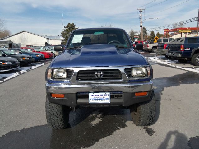 1996 Toyota Tacoma AWD SL