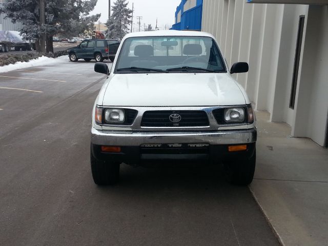 1996 Toyota Tacoma 4WD 4dr AT