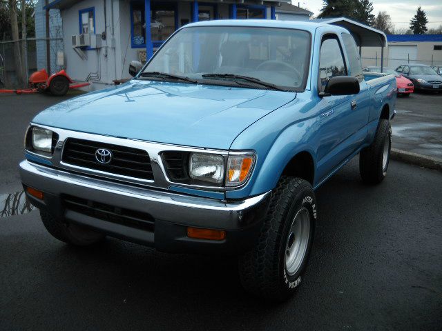 1996 Toyota Tacoma AWD SL