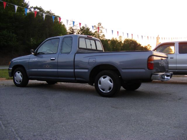 1997 Toyota Tacoma Base