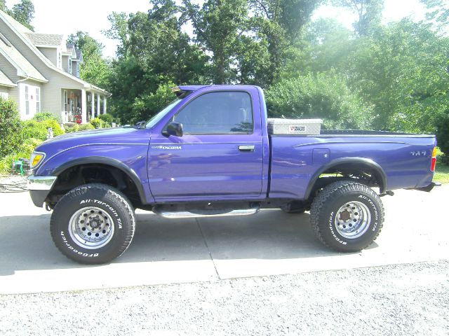 1997 Toyota Tacoma 4WD 4dr AT