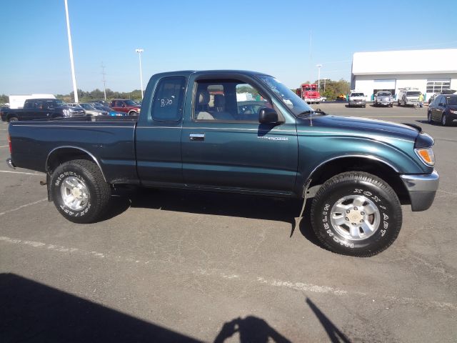 1997 Toyota Tacoma AWD SL