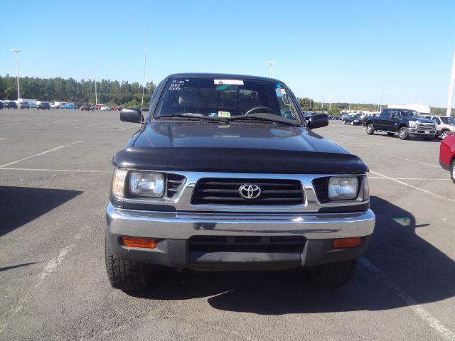 1997 Toyota Tacoma AWD SL