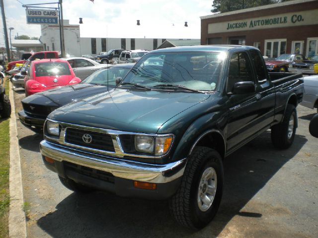 1997 Toyota Tacoma LT Pickup 4D 6 1/2 Ft