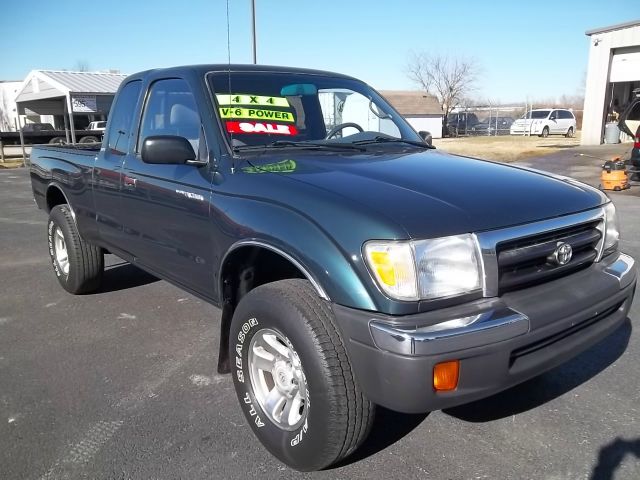 1998 Toyota Tacoma LT Pickup 4D 6 1/2 Ft