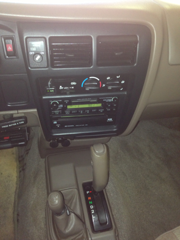 1998 Toyota Tacoma LT Pickup 4D 6 1/2 Ft