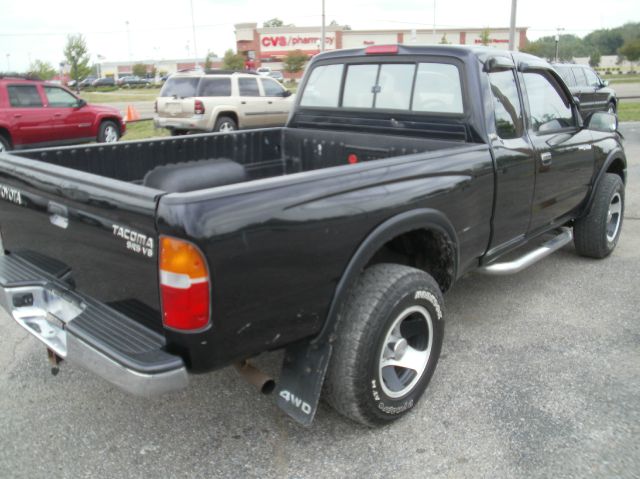 1998 Toyota Tacoma LT Pickup 4D 6 1/2 Ft