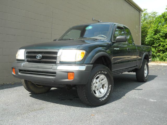 1998 Toyota Tacoma LT Pickup 4D 6 1/2 Ft
