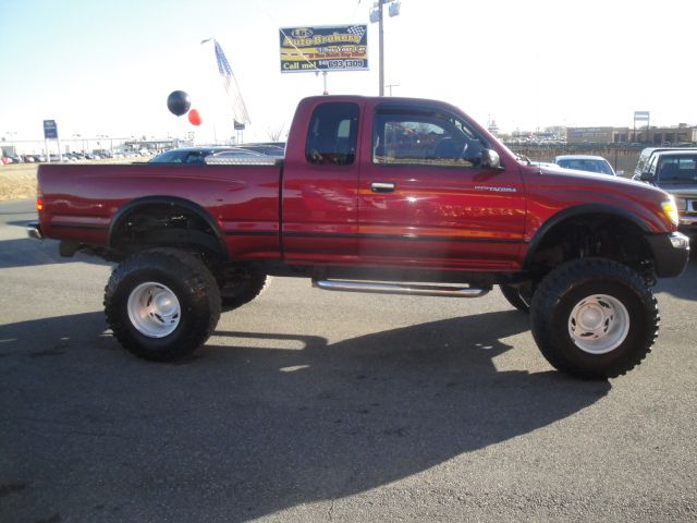 1999 Toyota Tacoma 4dr Sdn Evolution GSR