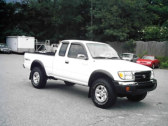 1999 Toyota Tacoma Regular Cab 4X2