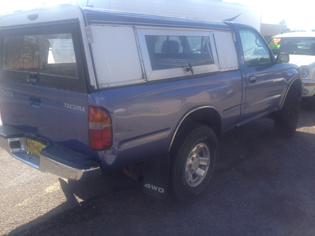 1999 Toyota Tacoma 4WD 4dr AT