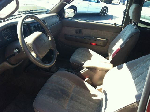 2000 Toyota Tacoma AWD SL