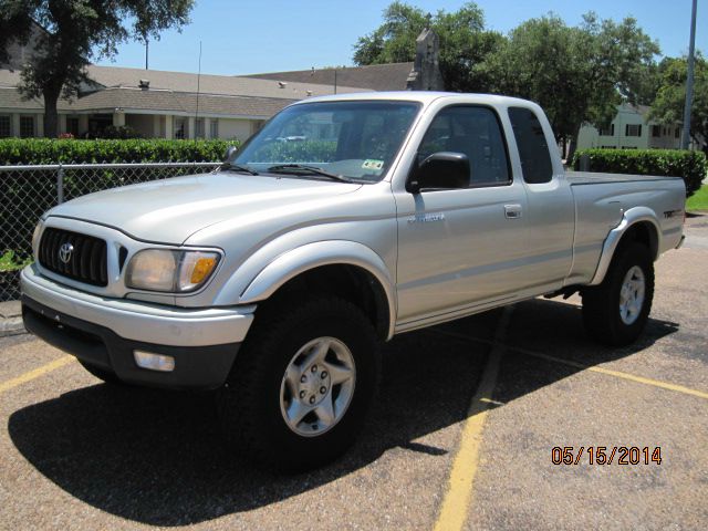 2001 Toyota Tacoma LS Flex Fuel 4x4 This Is One Of Our Best Bargains