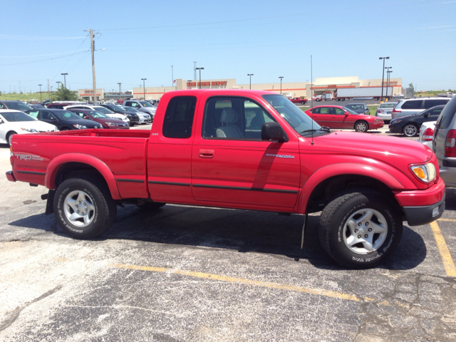 2001 Toyota Tacoma LT Pickup 4D 6 1/2 Ft