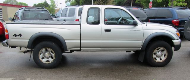 2001 Toyota Tacoma AWD SL