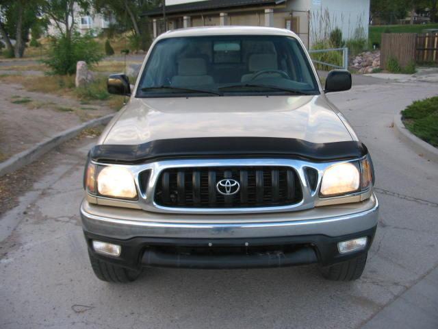 2001 Toyota Tacoma LT Pickup 4D 8 Ft
