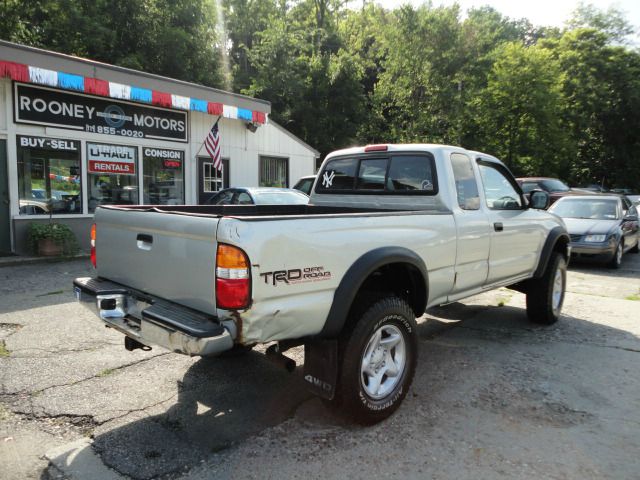 2001 Toyota Tacoma LT Pickup 4D 6 1/2 Ft