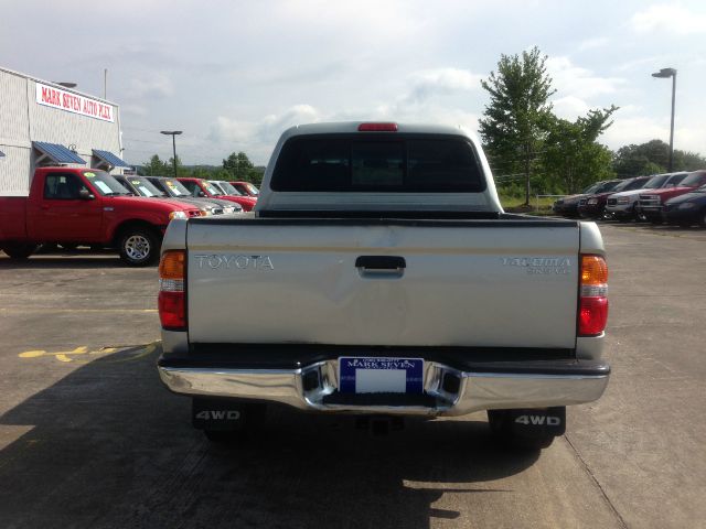 2001 Toyota Tacoma LT1 Sedan