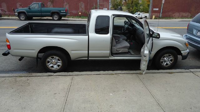 2001 Toyota Tacoma FX4 Super Crew 4x4