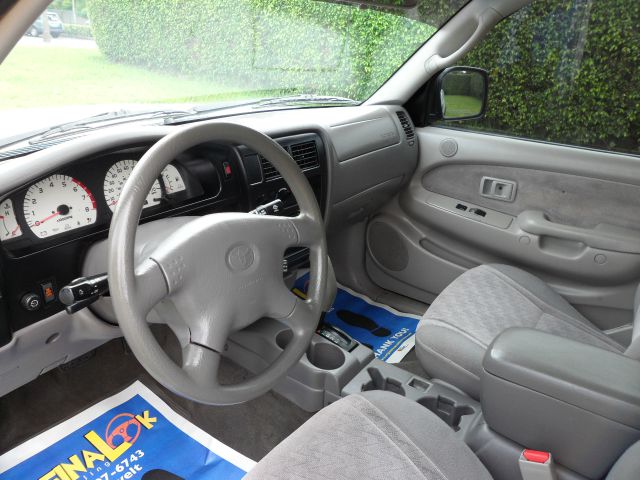 2001 Toyota Tacoma 143.5 LTZ