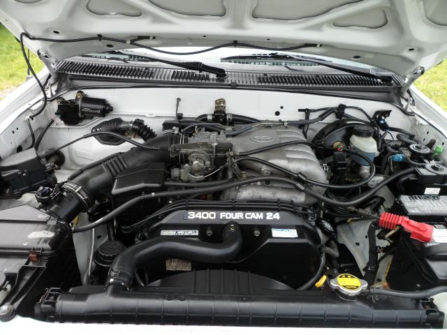 2001 Toyota Tacoma 143.5 LTZ