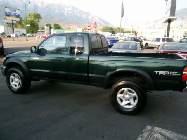 2002 Toyota Tacoma LT Pickup 4D 6 1/2 Ft